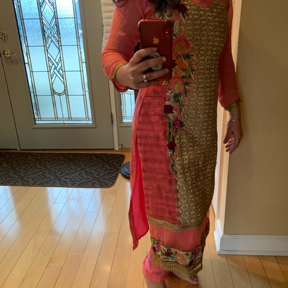 Indian Punjabi salwar suit - Picture 6 of 6